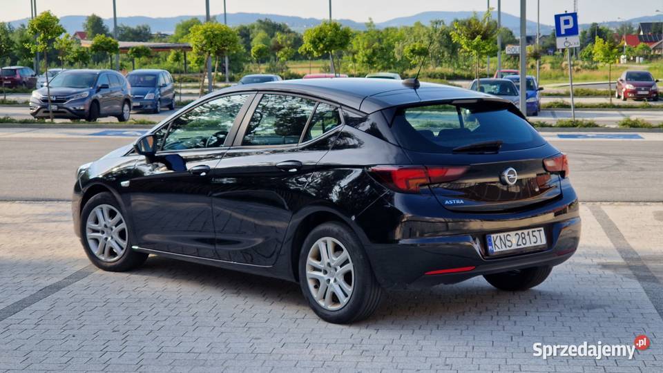 2020 Opel Astra K polift benzyna hatchback elektryczne szyby sprzedam