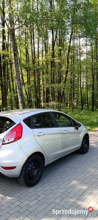 Sprzedam Ford Fiesta 100 2016 4/5 Tychy