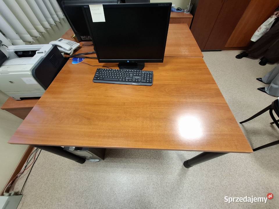 Biurko bez szuflad i szafek brązowe Tychy