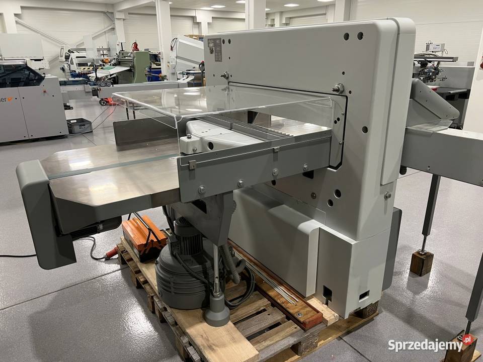 Gilotyna do cięcia papieru Polar Mohr 92 ED Radom