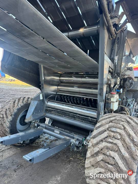 Sprzedam prasa massey ferguson rb4160v Sternalice