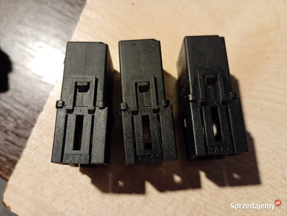 przekaznik Mitsubishi i Volvo MB953382 Przekaźniki Wołomin