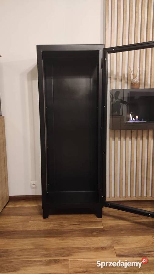 Szafka witryna medyczna renowacji Czarna piękna Bolechowice sprzedam