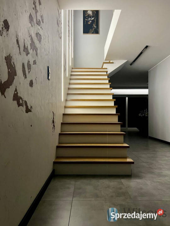 Dom wolnostojący 213m2 Wiązowna