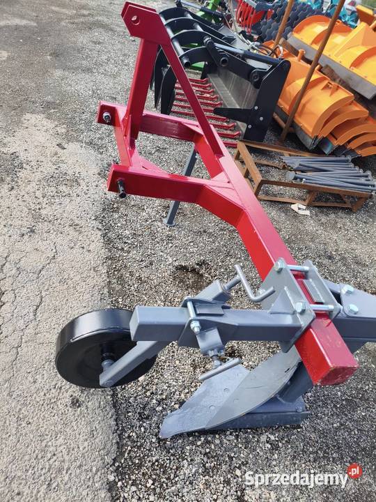 PŁUGI DO OBORYWANIA MIEDZY Pługi Tomaszów Lubelski sprzedam