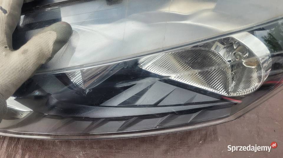 FORD Transit Tourneo Connect REFLEKTOR LEWY Ruda Śląska