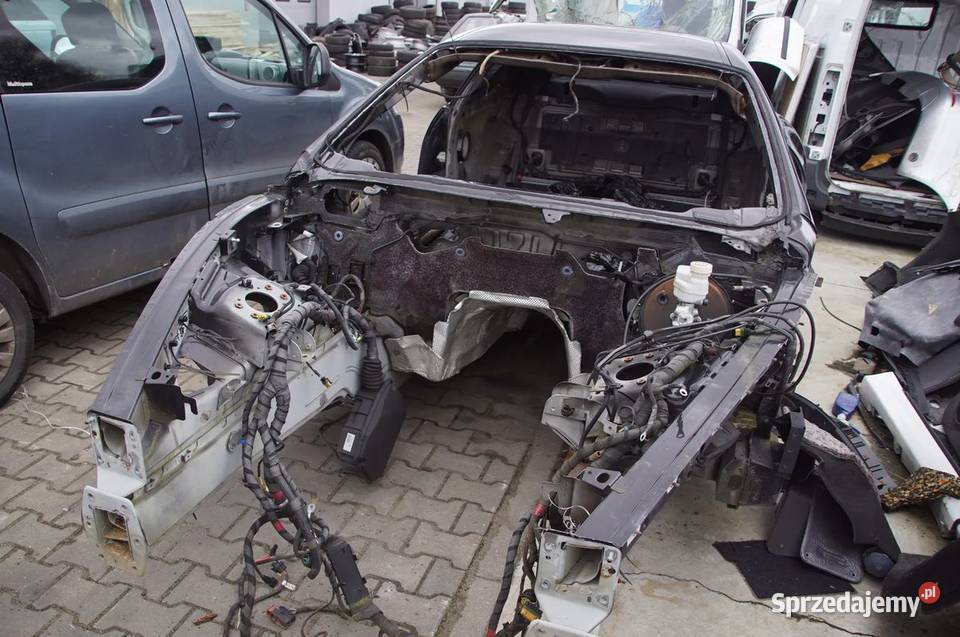 SKUP AUT 692324777 POJAZD NA CZĘŚCI MASERATI Lipno