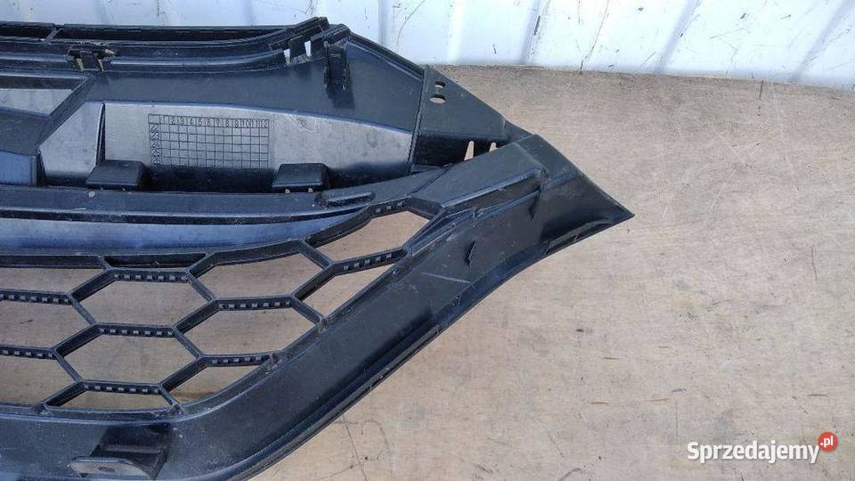 HONDA CRV 19 GRILL ATRAPA