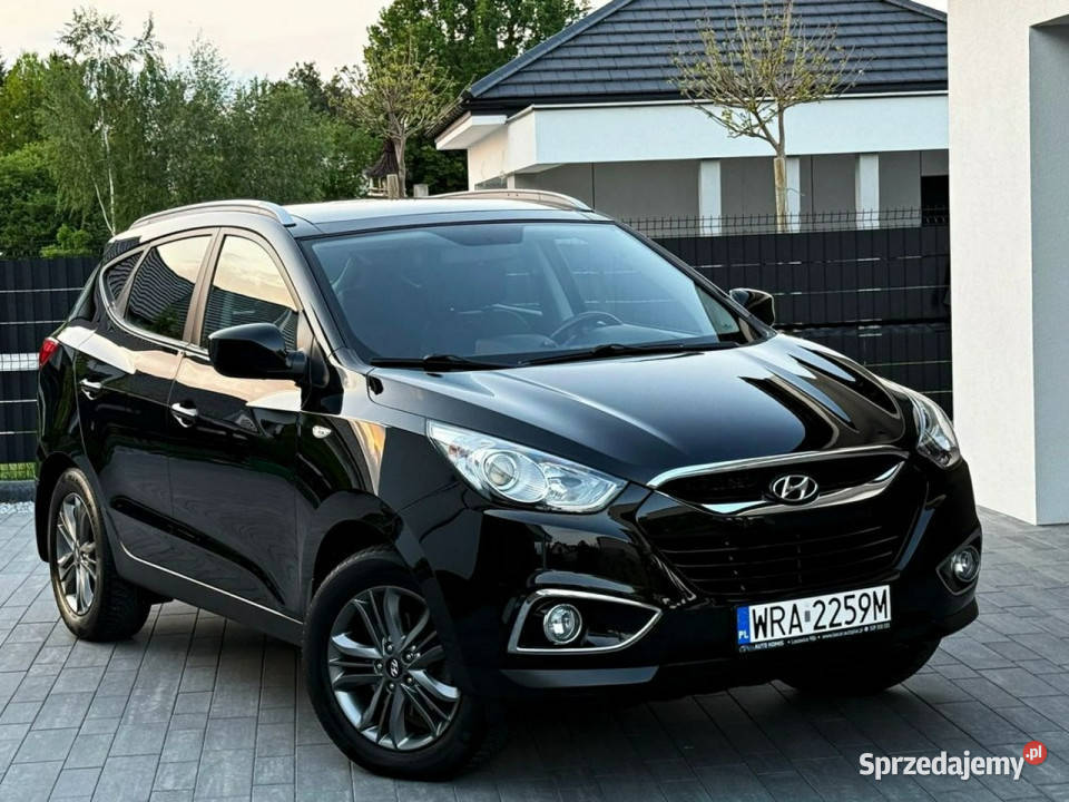 Hyundai ix35 16i 135 6B Panorama Navigacja Skóra serwisowany w ASO mazowieckie Radom