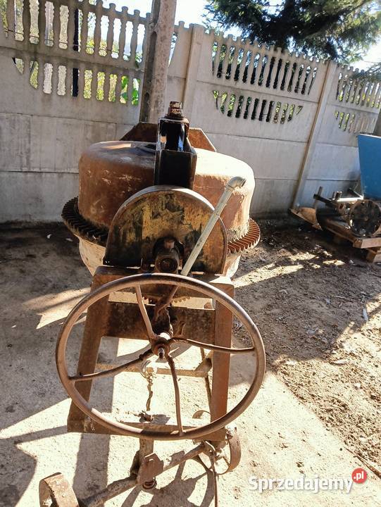 Betoniarka 200 l 380 V Nysa