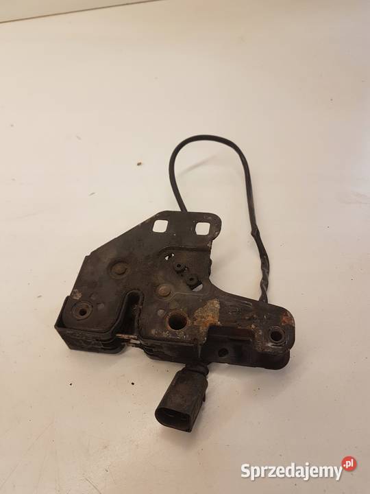 ZAMEK MASKI RYGIEL AUDI A6 C6 4F0823509A Przystajń sprzedam