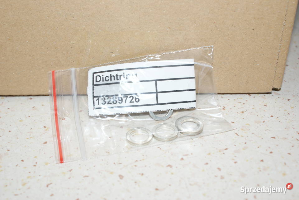 USZCZELKA KOD OPEL 562951 KOD GM 13289726 Białobrzegi sprzedam