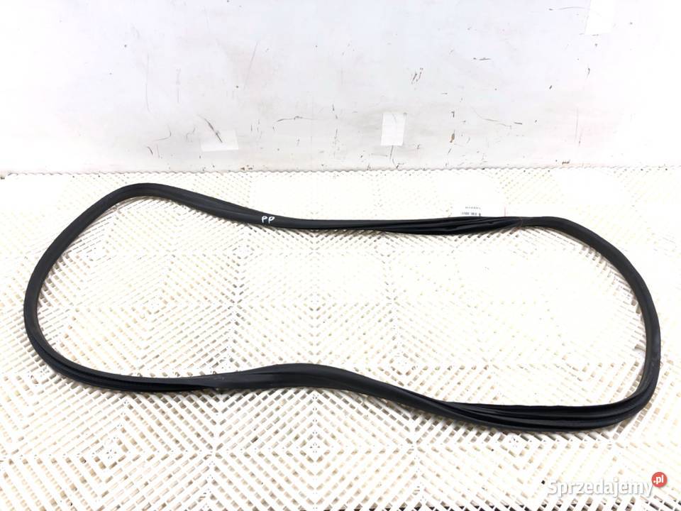 USZCZELKA DRZWI PRZÓD PRAWA VOLVO V60 I Kombi sprzedam