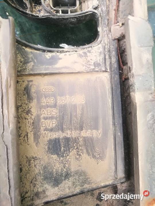 Skóra czarna wykończenie wnętrza Audi 100 C3 Biłgoraj