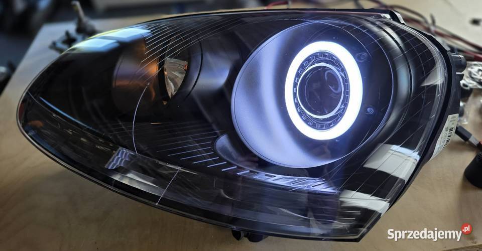 Reflektory VW Golf 5 V Jetta 5 V soczewka BI LED sprzedam