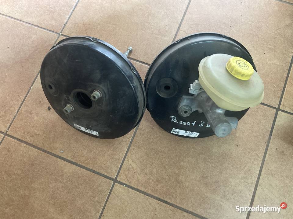 Serwo hamulcowe Audi A4 B5 8D0612105F wielkopolskie Rakoniewice