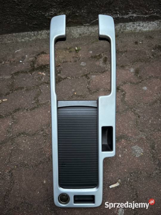 Schowek panel Volvo v50 Goleniów sprzedam