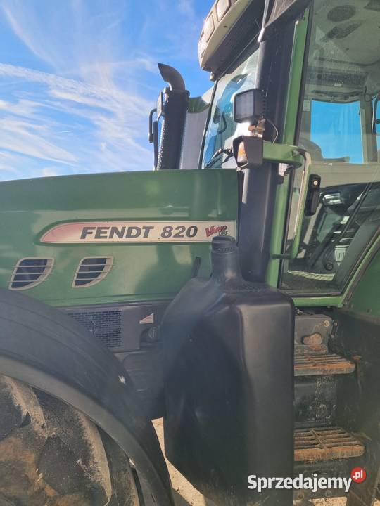Fendt Vario 724 SCR Profi Plus Fendt Vario 820 Rożniątów