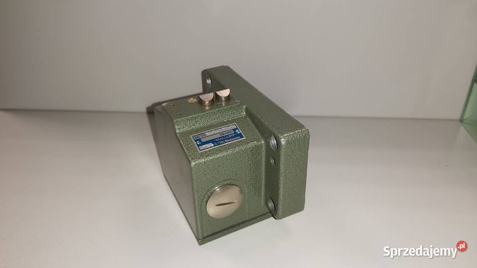 Wyłącznik krańcowy Balluff BNS 519B2 D1210010 Wyszków