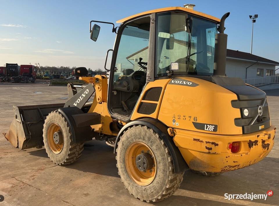 Ładowarka kołowa Volvo L28 F 2018 6 ton L25 L30F Pozostałe