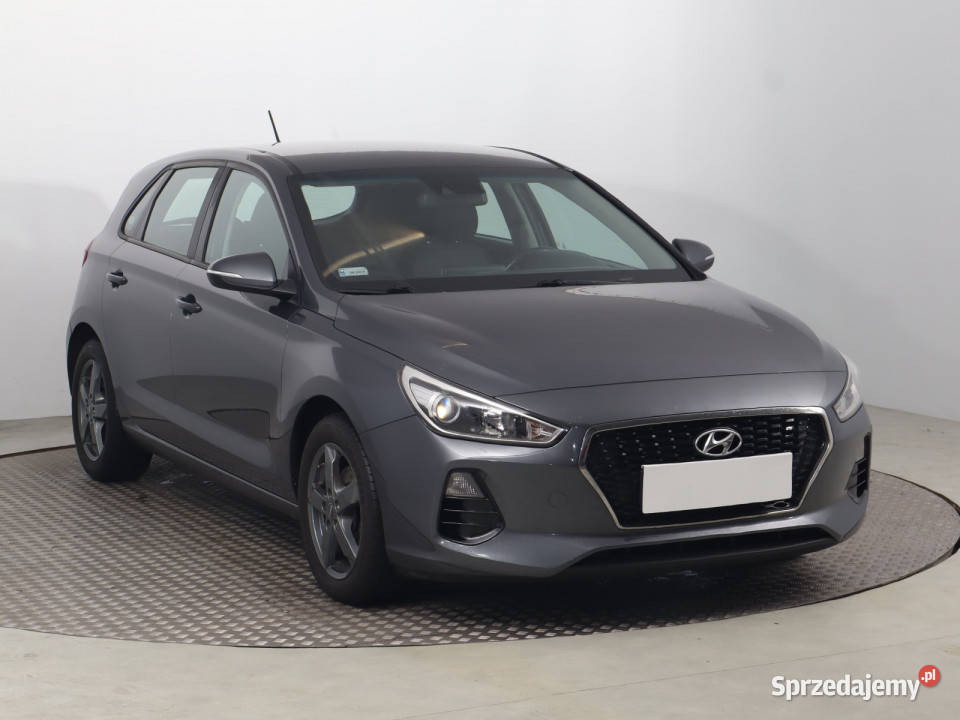 Hyundai i30 14 CVVT ESP