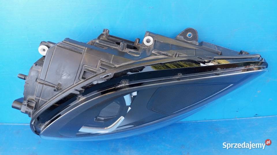 95B941010AP LAMPA PRAWY PRZÓD EU PORSCHE MACAN osobowe Nowy Tomyśl