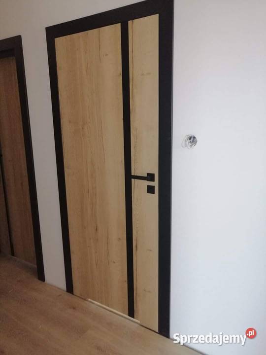 DRZWI WEWNĘTRZNE Z OŚCIEŻNICAMI I MONTAŻEM Bytom