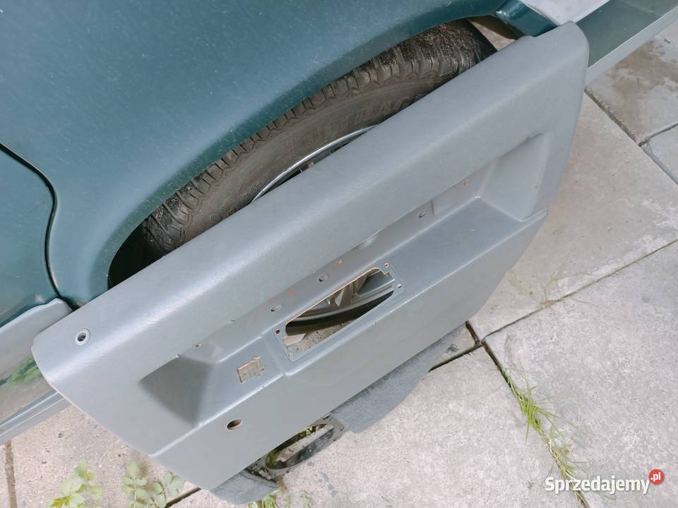 Volvo 850 boczki drzwi szare Rok produkcji 1995