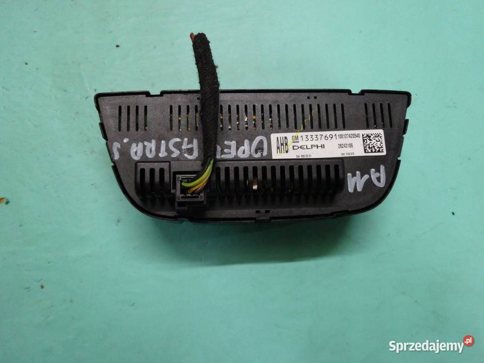 OPEL ASTRA J IV 10r panel klimatyzacji 13337691 świętokrzyskie