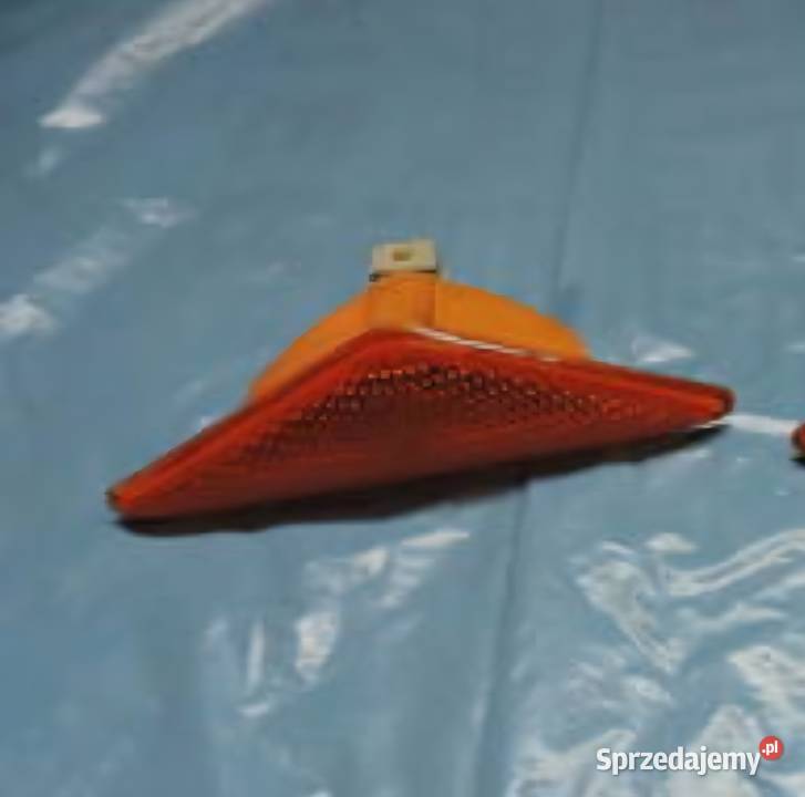 Kierunkowskaz boczny Ford focus mk1 18 TDDI Myszków