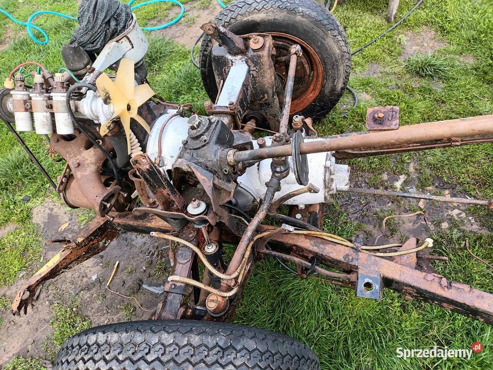 Syrena 105 części mechaniczne blacharskie itp podkarpackie sprzedam