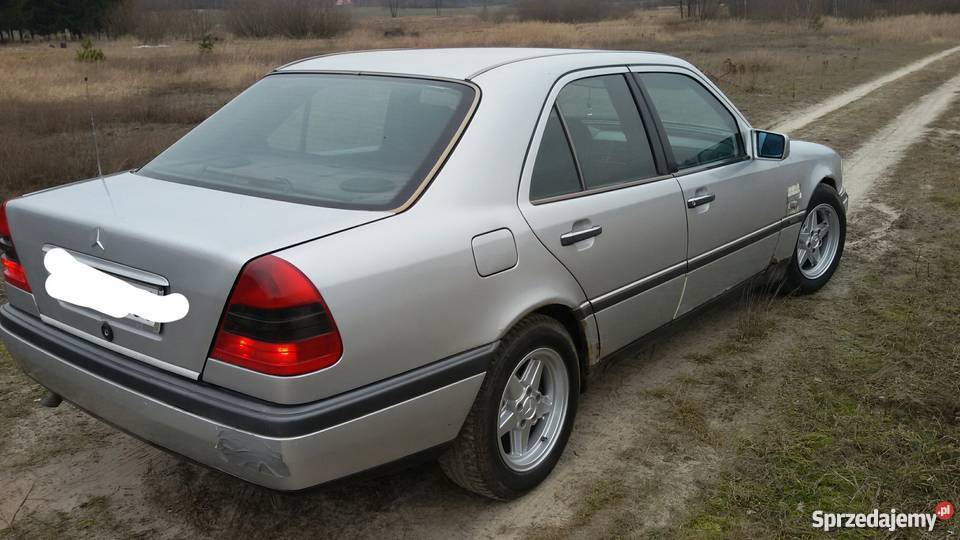 Sprzedam mercedesa w202 wersja elegance grosze radio / CD