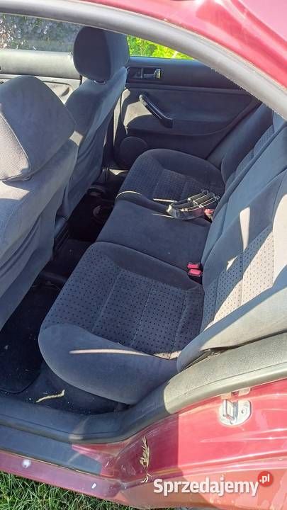 VW Bora 16 Uszkodzony Wielbark