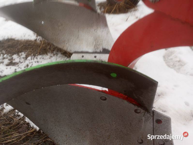 Plug zagonowy KOJA zagonowy 4 Pługi Maszyny rolnicze Grozimy