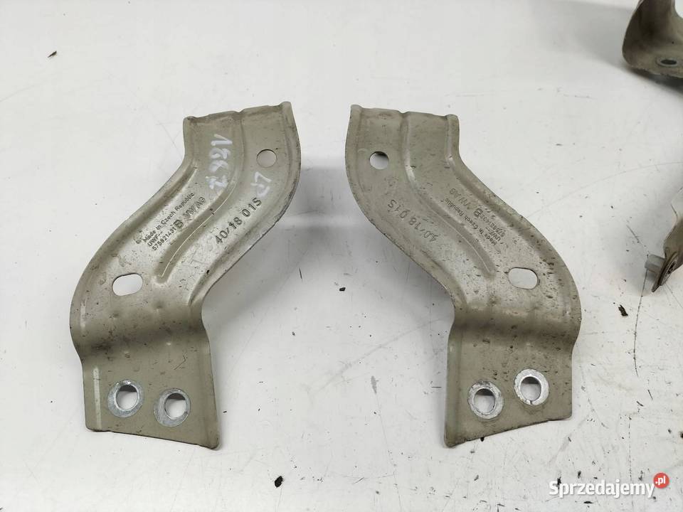 UCHWYTY MOCOWANIE BŁOTNIKA LEWE PRAWE KPL