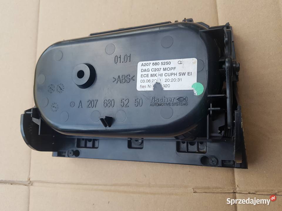 cupHolder Mercedes E207 oryginał osobowe Gdańsk