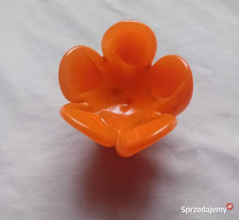 Ręcznie formowany szklany świecznik w stylu Koźminek sprzedam