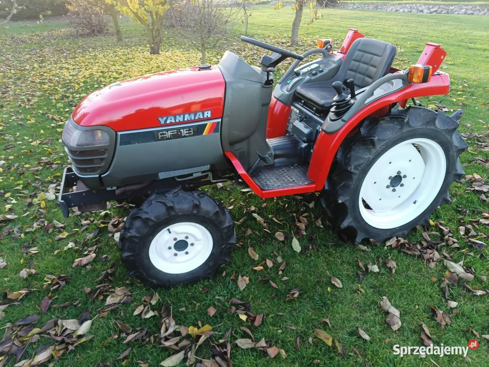 Yanmar AF 18 iseki kubota traktorek Kowal