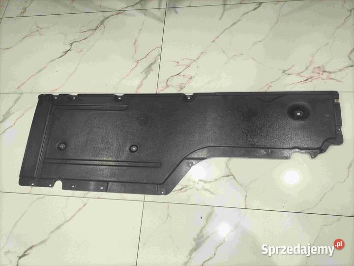 Osłona podwozia prawej stronie BMW E60 E61 E63 osobowe Poręba