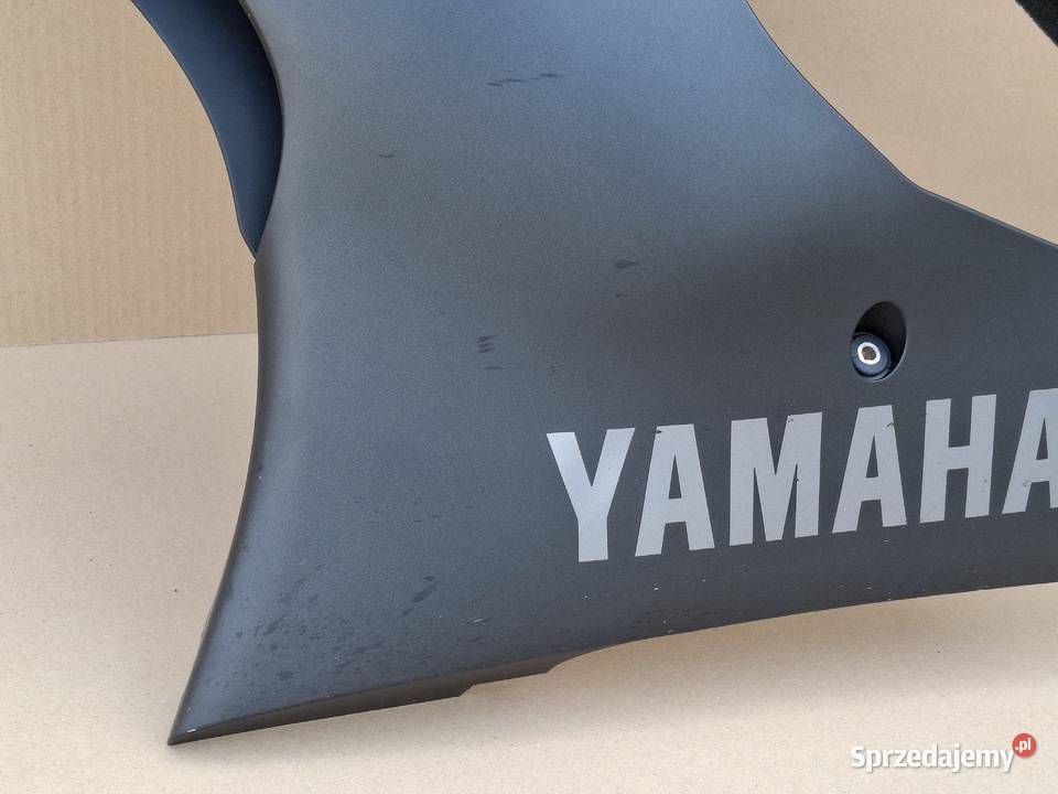 YAMAHA R6 RJ15 OWIEWKA LEWA BOCZEK LEWY Bieleń