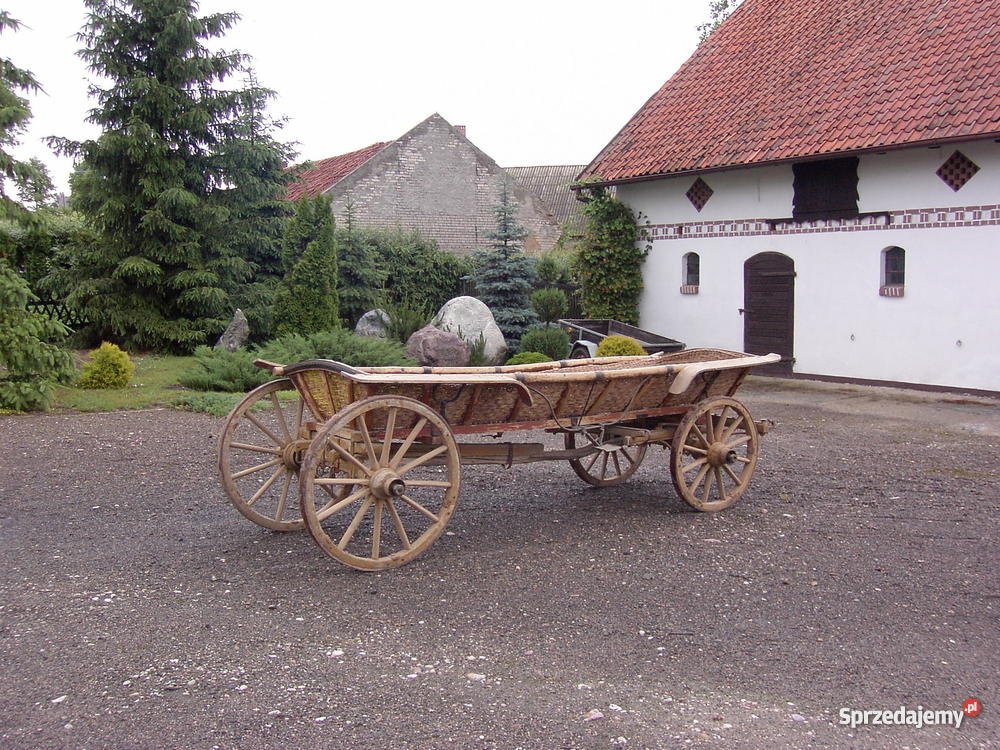 WÓZ NA DREWNIANYCH KOŁACH Mrągowo