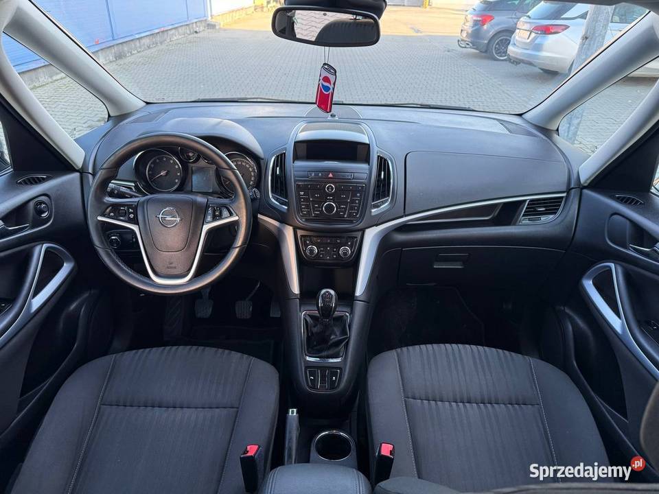 Zafira z pierwszych rąk