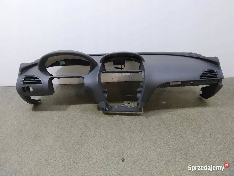 DESKA ROZDZIELCZA KOKPIT PULPIT PĘKNIĘTA Bmw świętokrzyskie