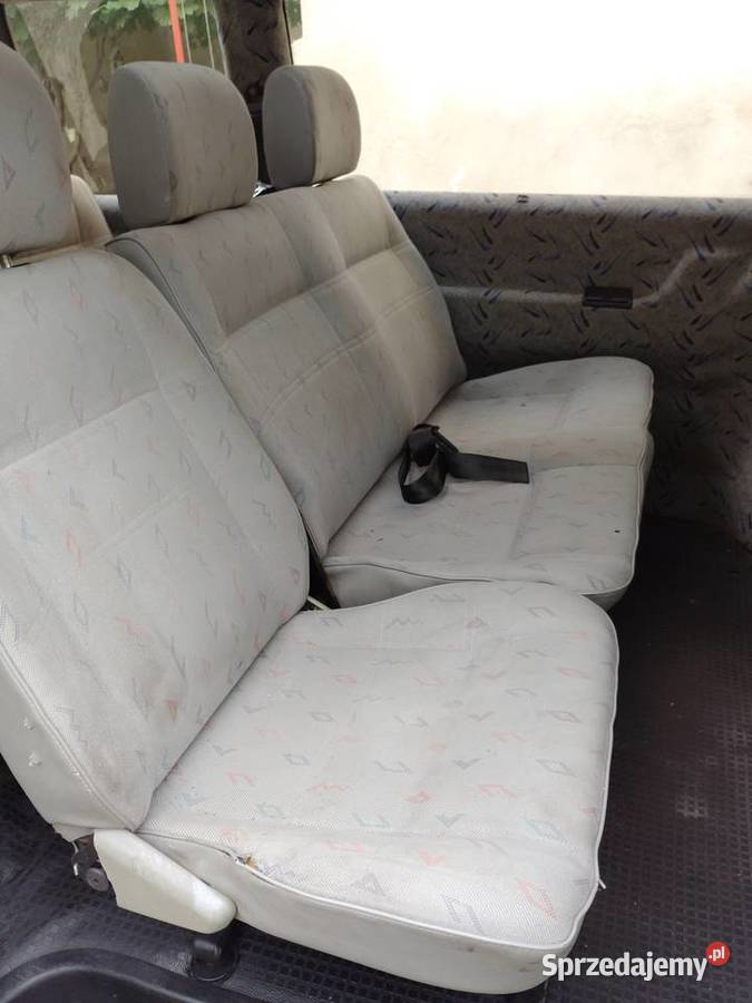Fotele 9 sztuk komplet VW Transporter T4 Jawor