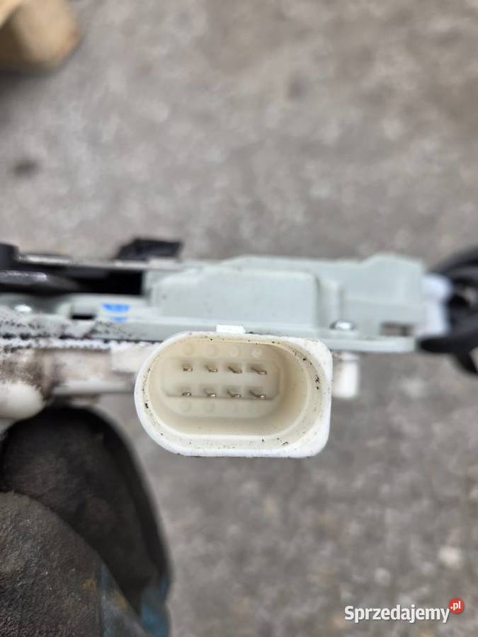 Zamek drzwi Audi A6 C6 lewy przód osobowe Łagów