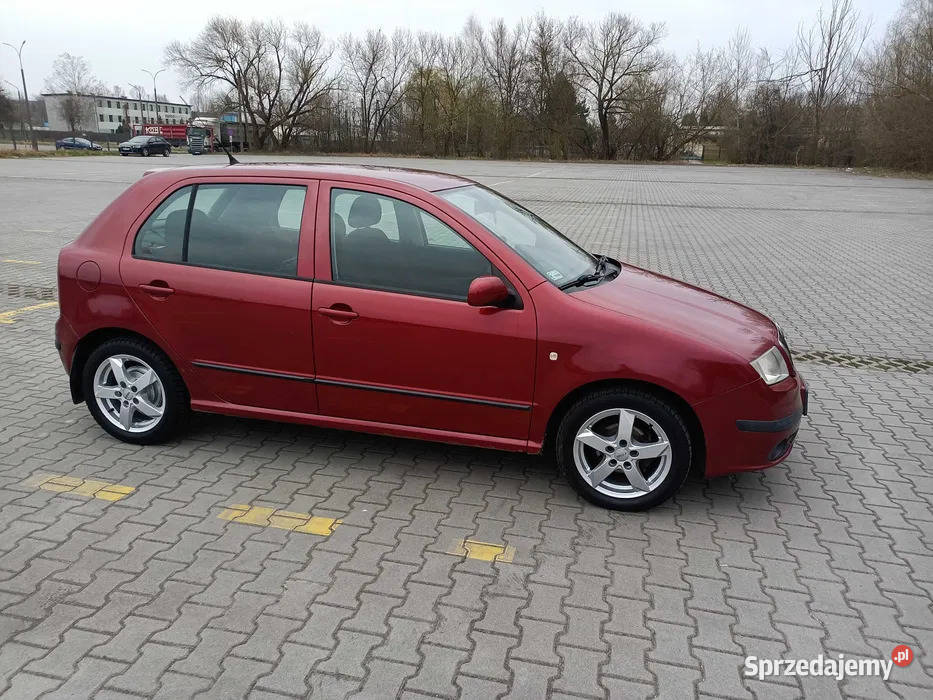 Skoda Fabia I 12 LPG zadbana Rok produkcji 2005 Ostrowiec Świętokrzyski