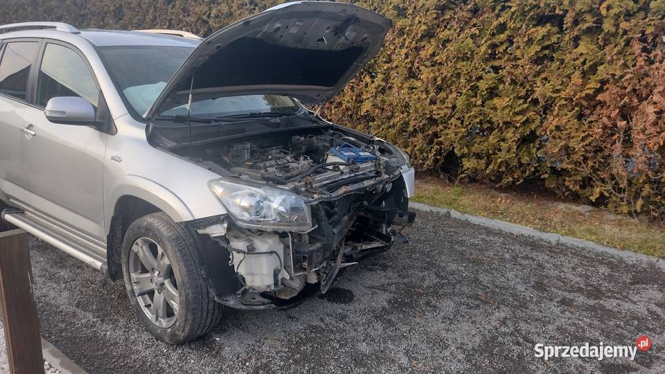 Sprzedam powypadkową Toyotę Rav 4 Rok produkcji 2009 RAV4