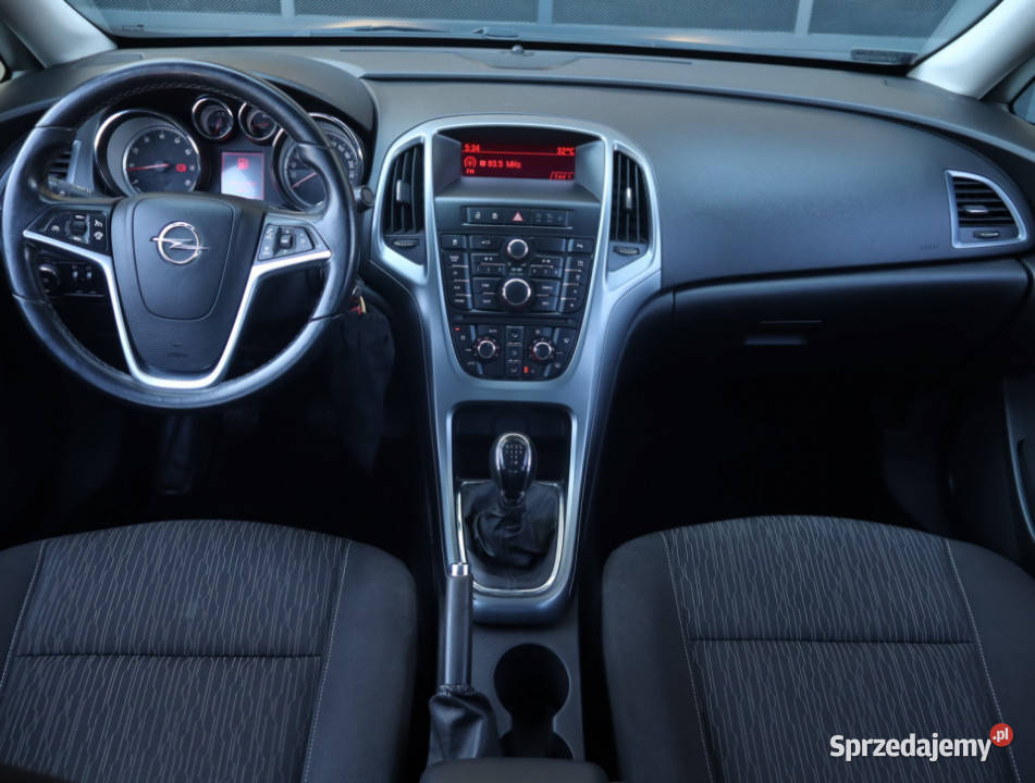 Opel Astra 16 16V tempomat Łódź