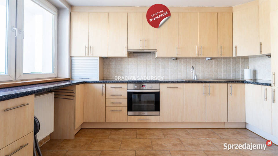 sprzedaży mieszkania 82 metry 3 pokoje Kraków blok małopolskie