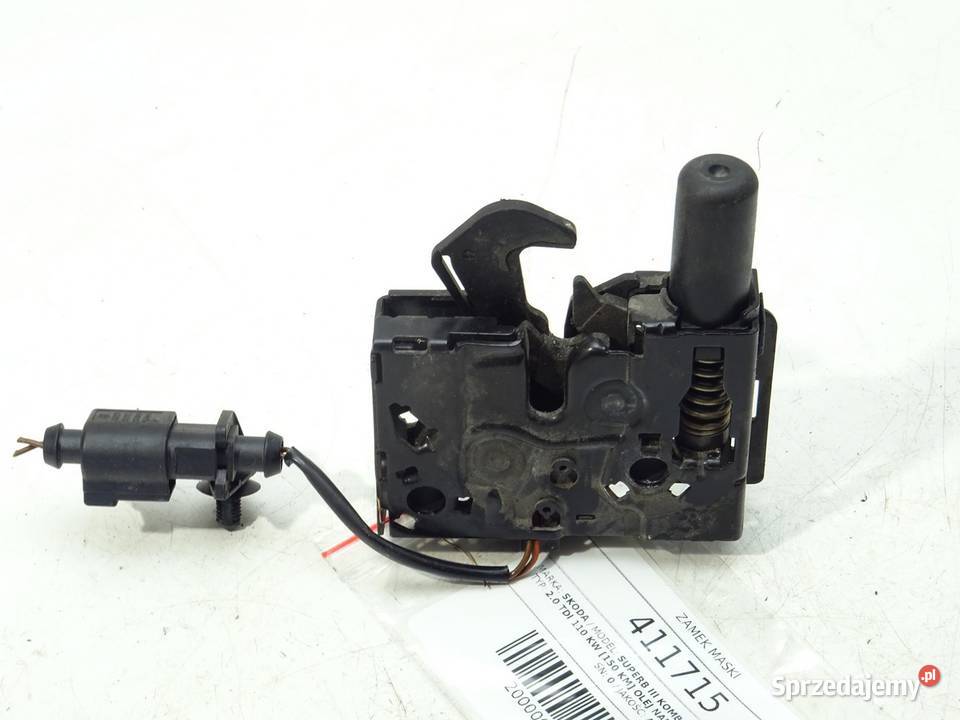 ZAMEK MASKI SKODA SUPERB III Kombi 3V0823509B